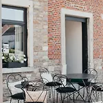 La Maison Des Dames La Sauveniere