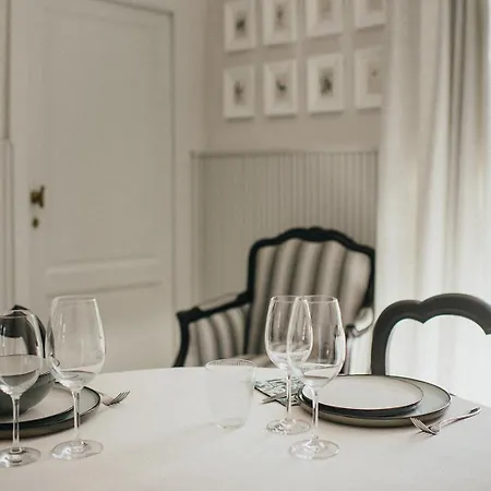 La Maison Des Dames La Sauveniere