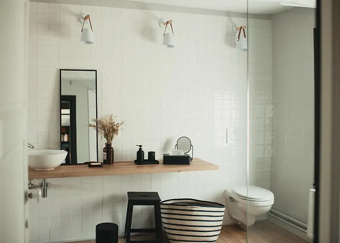 La Maison Des Dames Couette-café 3*