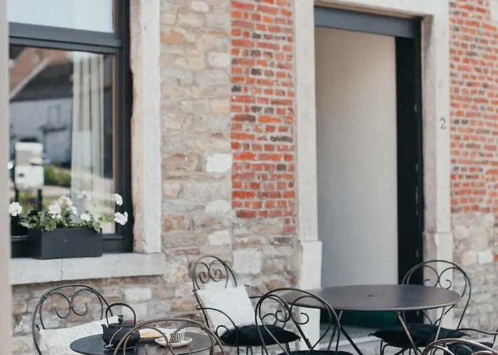 La Maison Des Dames La Sauveniere